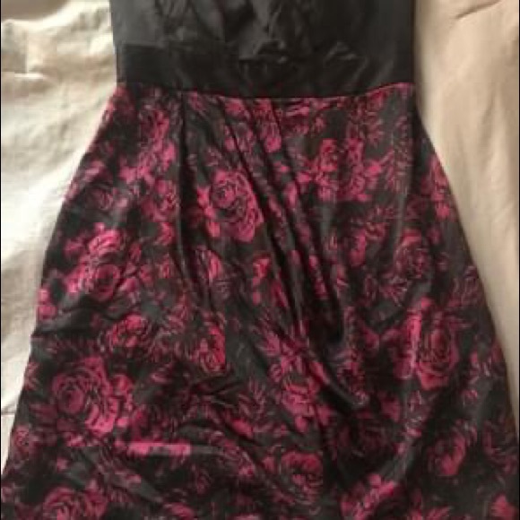NWT ELLE Parisian Nights Cocktail Dress - Size 8 - Picture 3 of 4